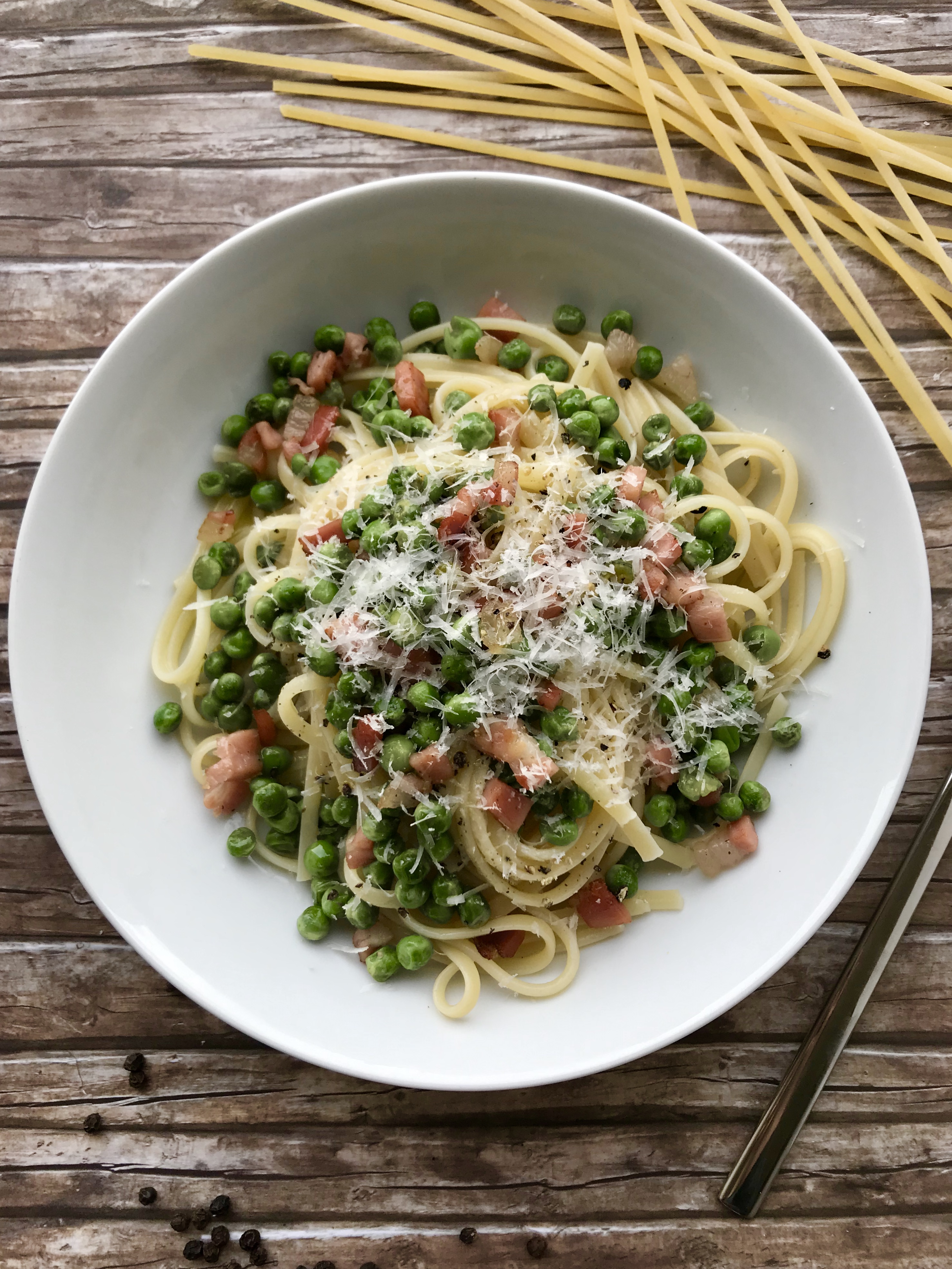 Easy Spring Pasta With Pecorino, Guanciale & Peas | Annalena's Heart(h)beat